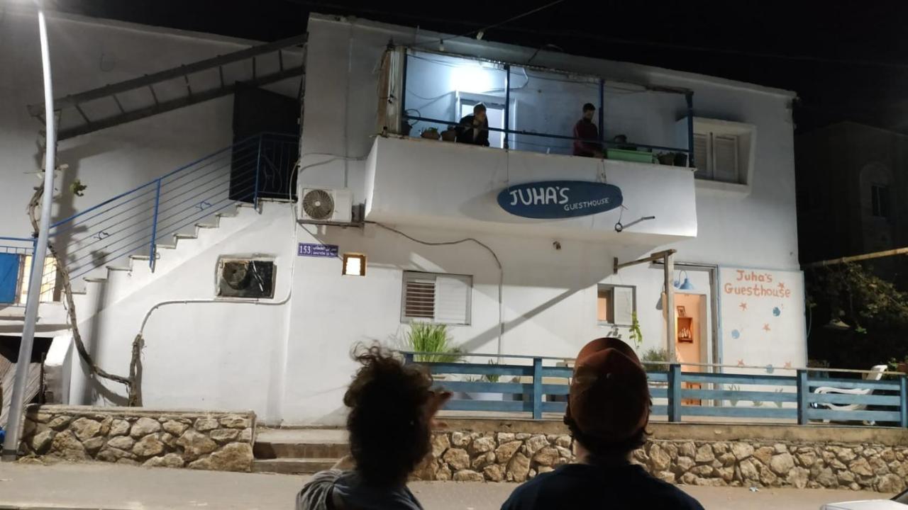 Juha'S Guesthouse - Zarqa Bay Jisr ez Zarqa Exteriér fotografie